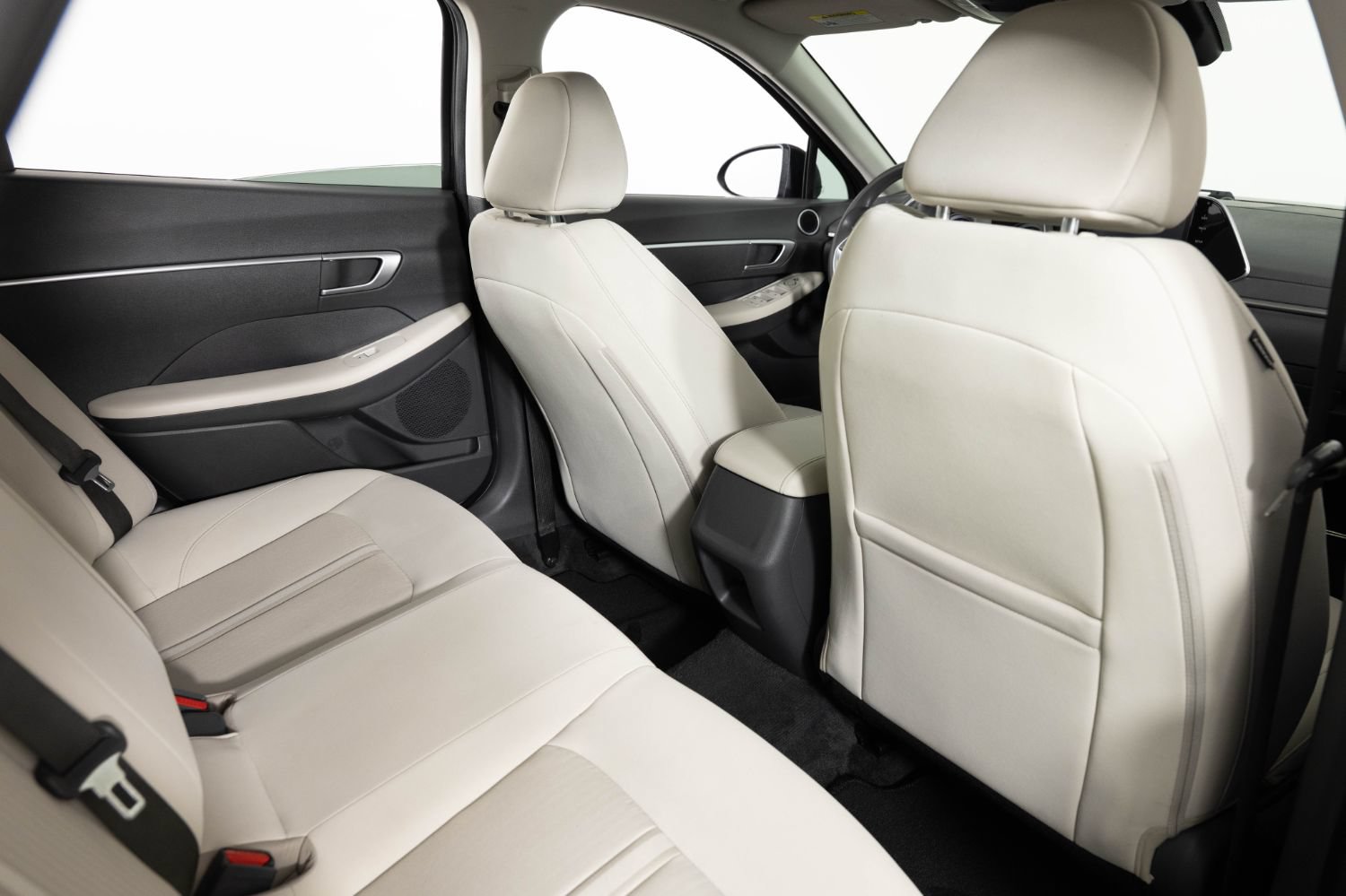 Used 2023 Hyundai Sonata SE w/ Preferred Accessory Package FWD image 20