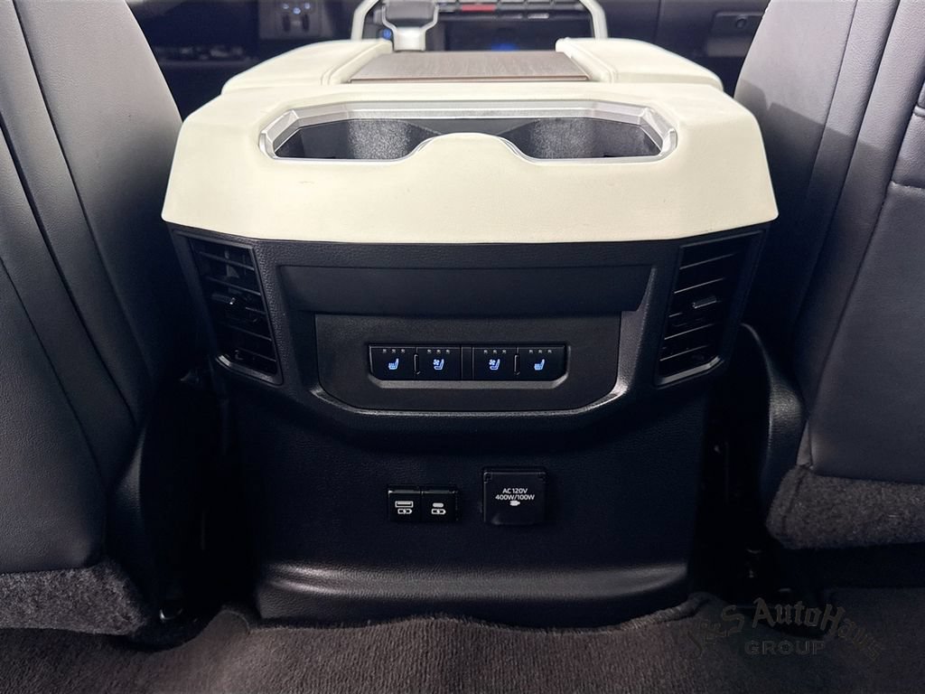 Used 2024 Toyota Tundra Capstone AWD/4WD image 31