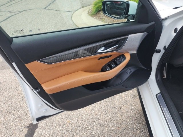 Used 2020 Cadillac CT5 V w/ Platinum Package image 9