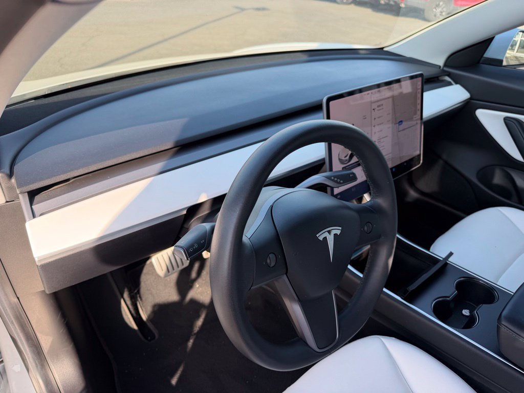 Used 2020 Tesla Model 3 Performance AWD/4WD image 14