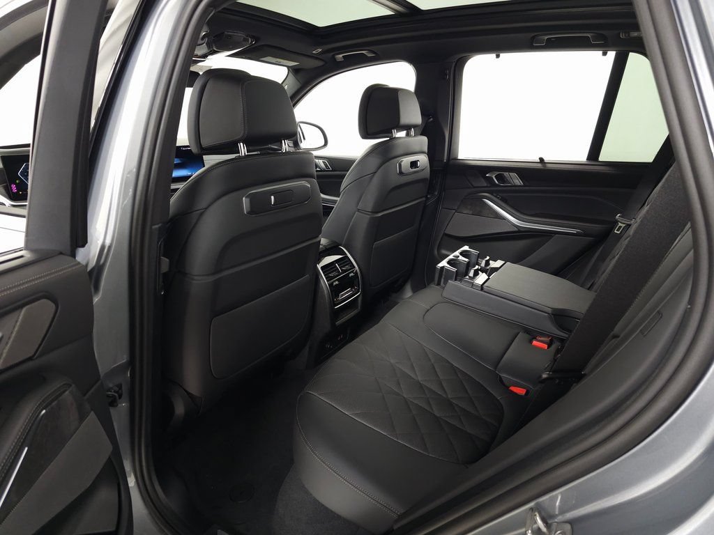 Used 2026 BMW X5 xDrive40i AWD/4WD image 33