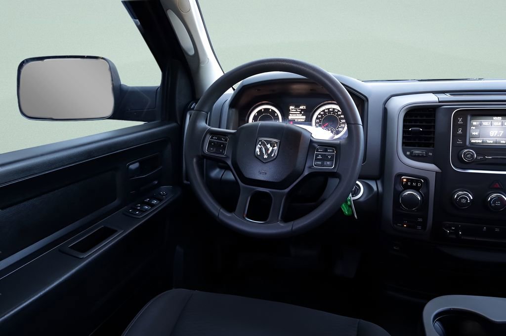 Used 2018 RAM 1500 Express w/ Express Value Package image 30