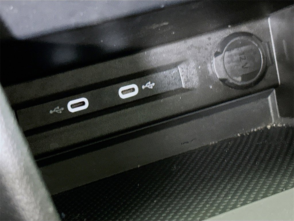 Used 2022 Volkswagen Taos S image 28