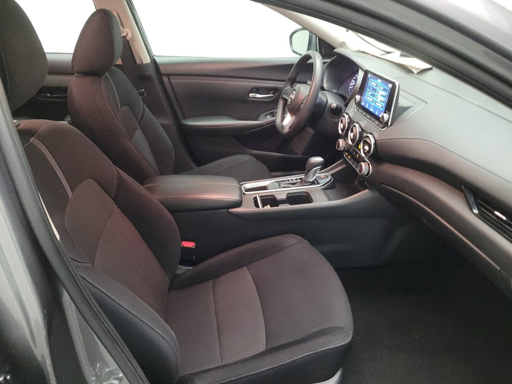 Used 2024 Nissan Sentra SV FWD image 21