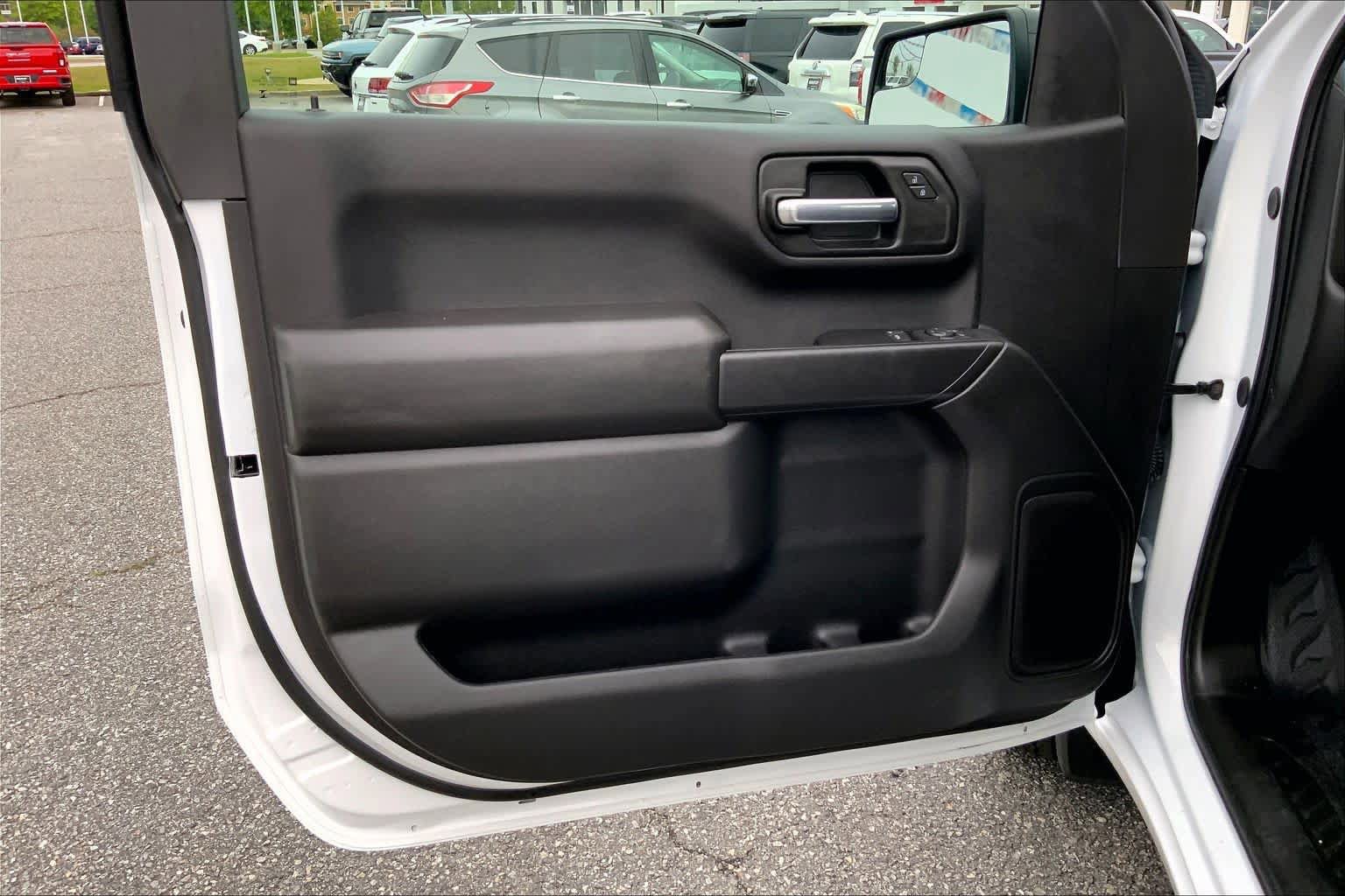 Used 2025 GMC Sierra 1500 Pro w/ Trailering Package RWD image 18