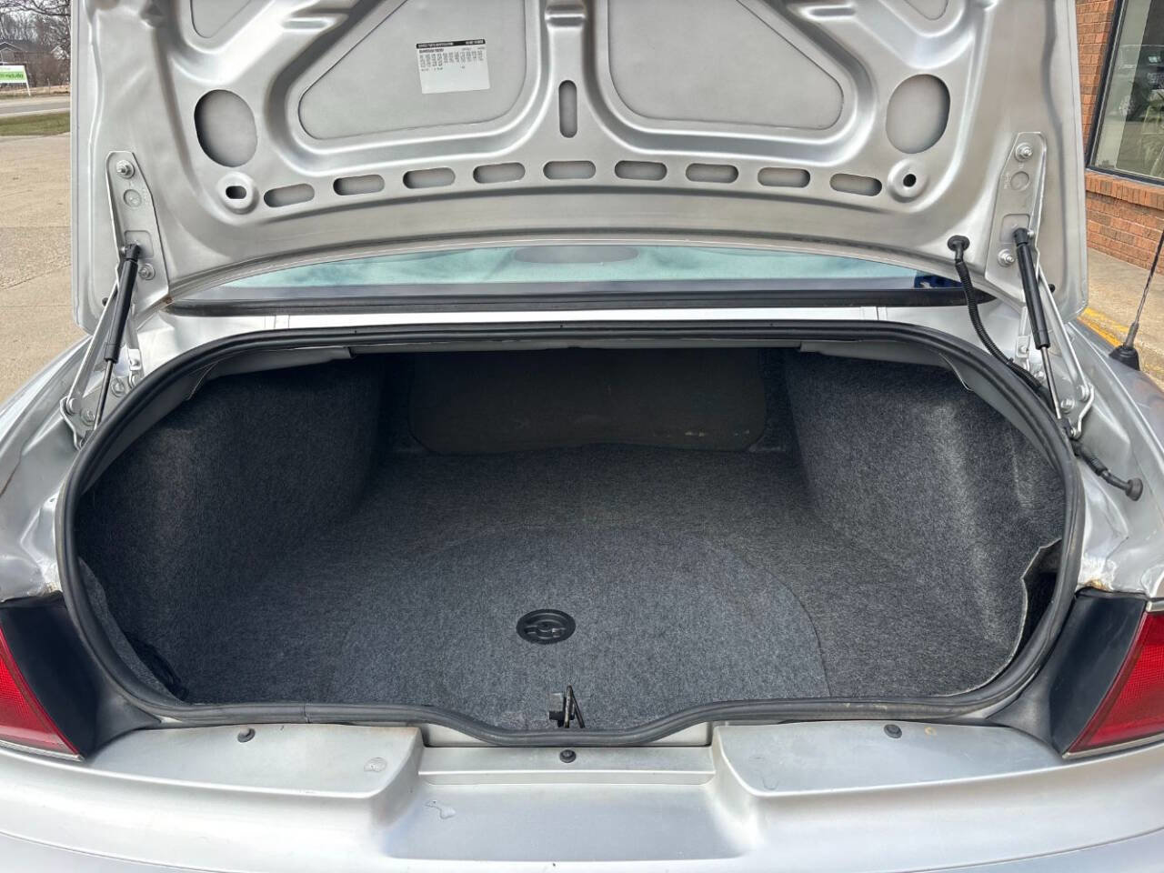 Used 2004 Buick Century Custom image 19