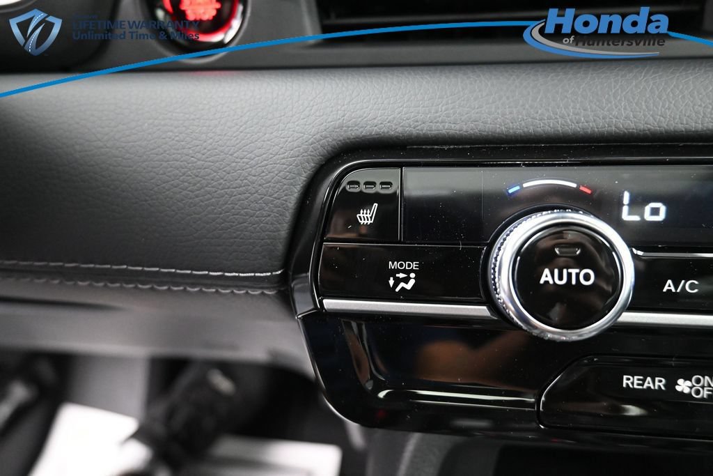 New 2026 Honda Pilot Touring image 16