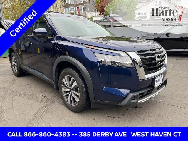 Certified 2024 Nissan Pathfinder SL AWD/4WD image 3