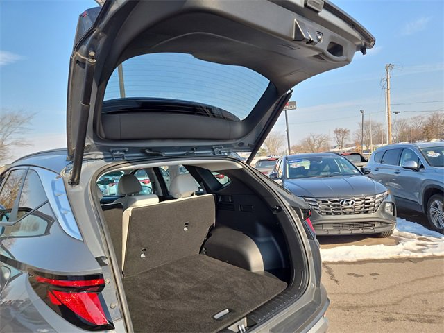 Certified 2025 Hyundai Tucson SEL image 30