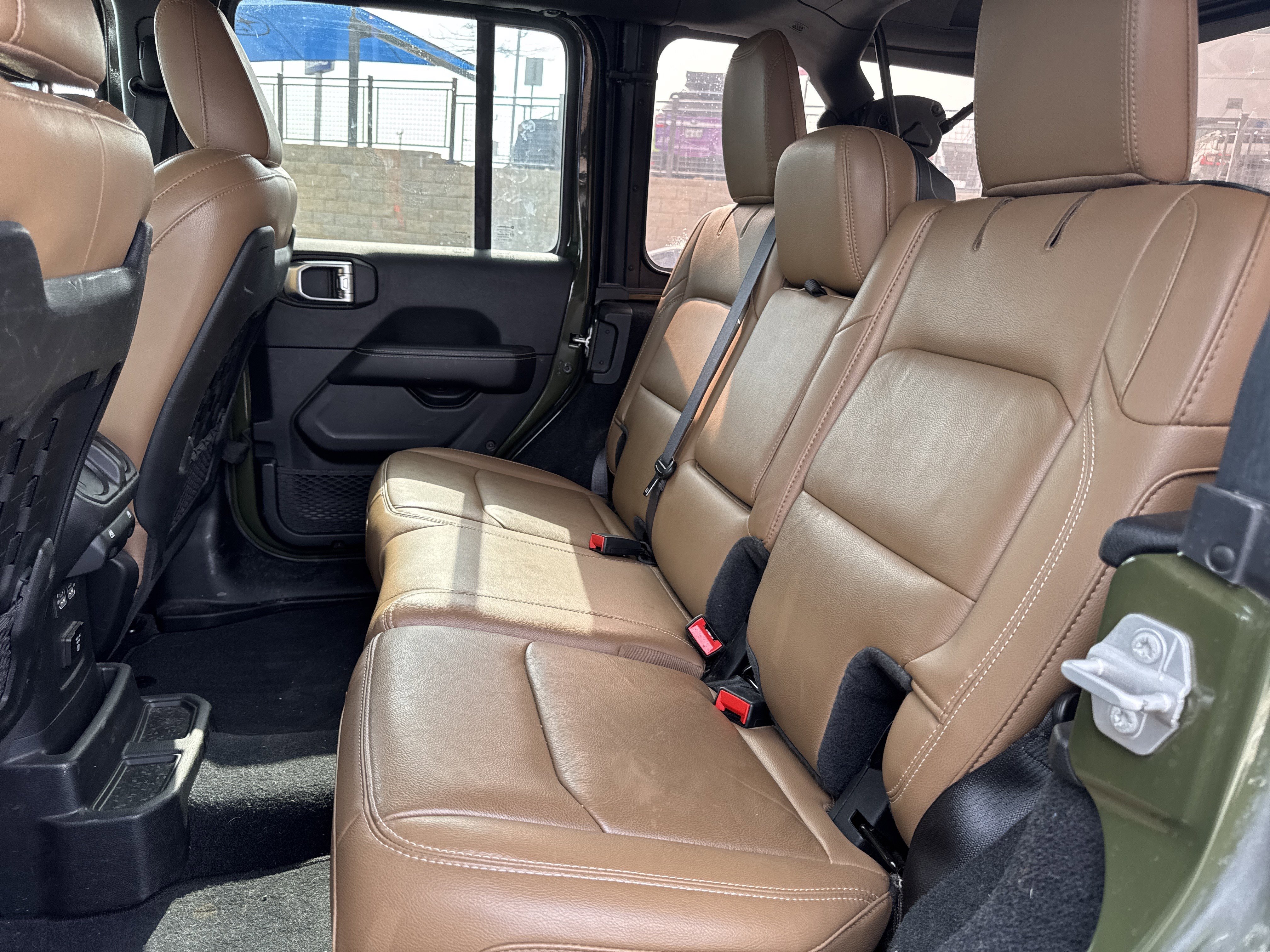 Used 2021 Jeep Wrangler Unlimited Rubicon image 27