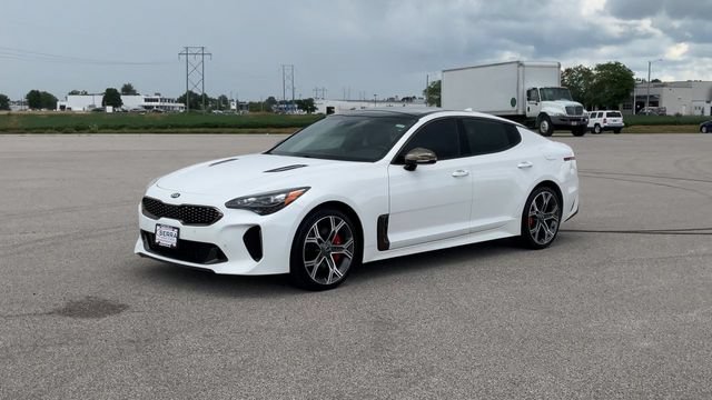 Used 2021 Kia Stinger GT1 AWD/4WD image 4
