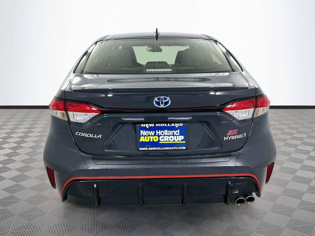 Used 2023 Toyota Corolla SE w/ SE Package AWD/4WD image 6