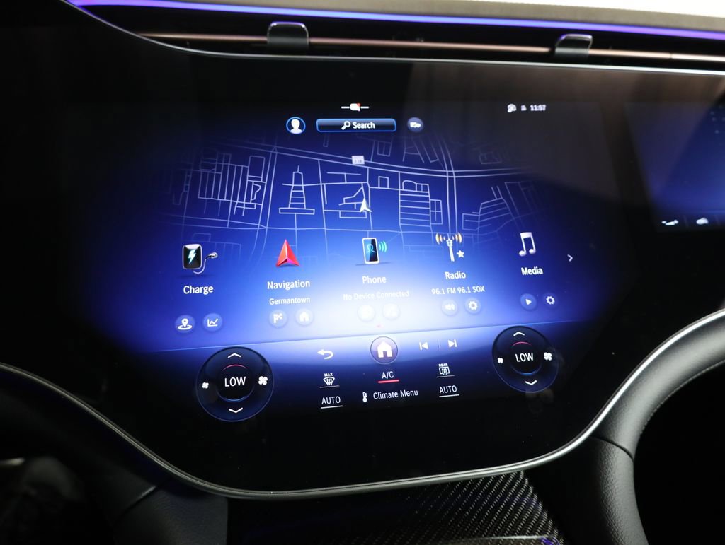 Used 2025 Mercedes-Benz EQS AMG 4MATIC image 21