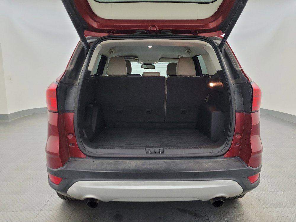 Used 2019 Ford Escape SEL image 29