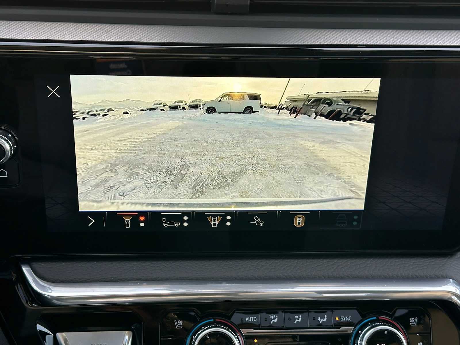 New 2026 GMC Sierra 3500 Denali w/ Denali Reserve Package AWD/4WD image 29