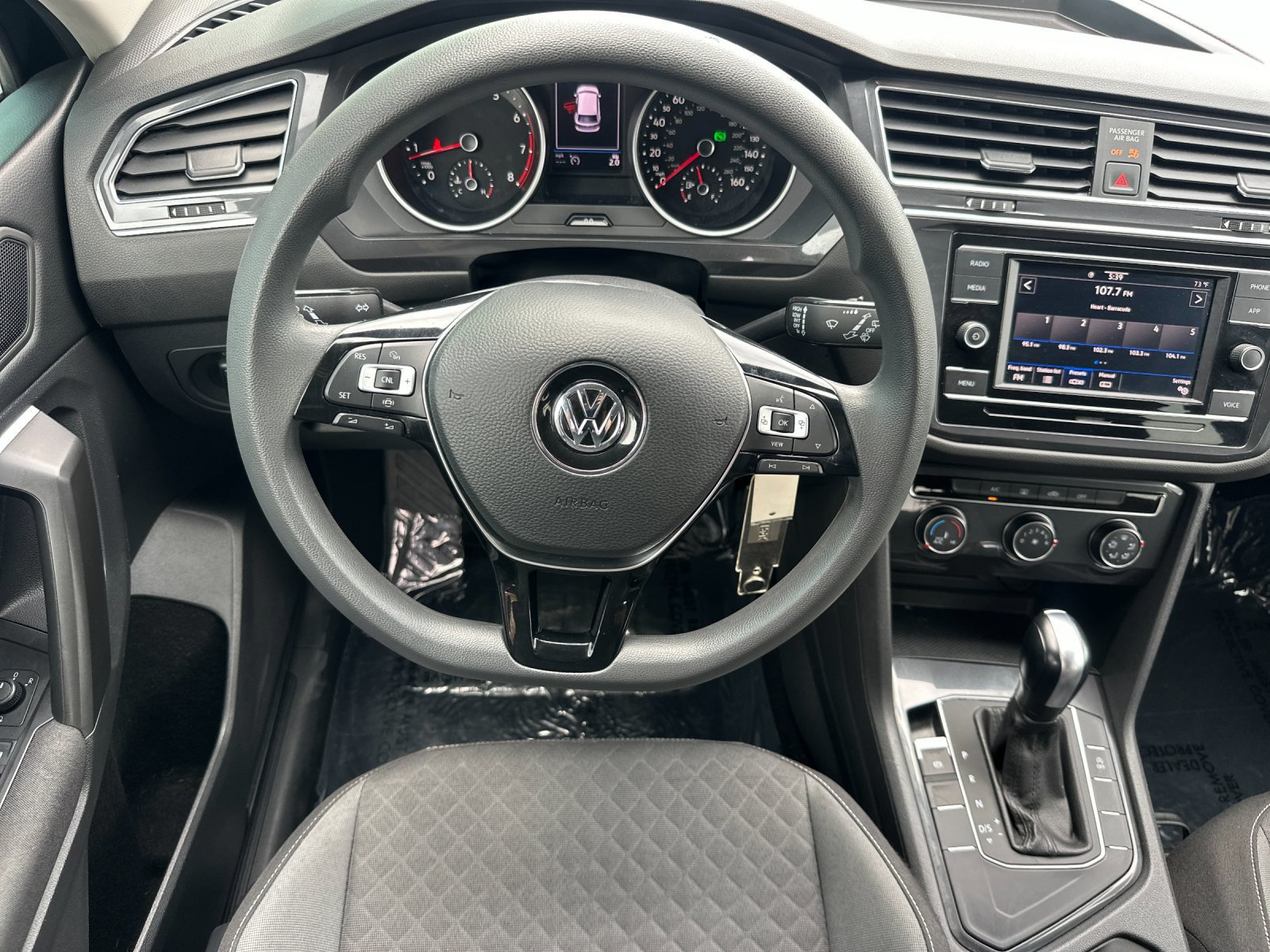 Used 2021 Volkswagen Tiguan S FWD image 15