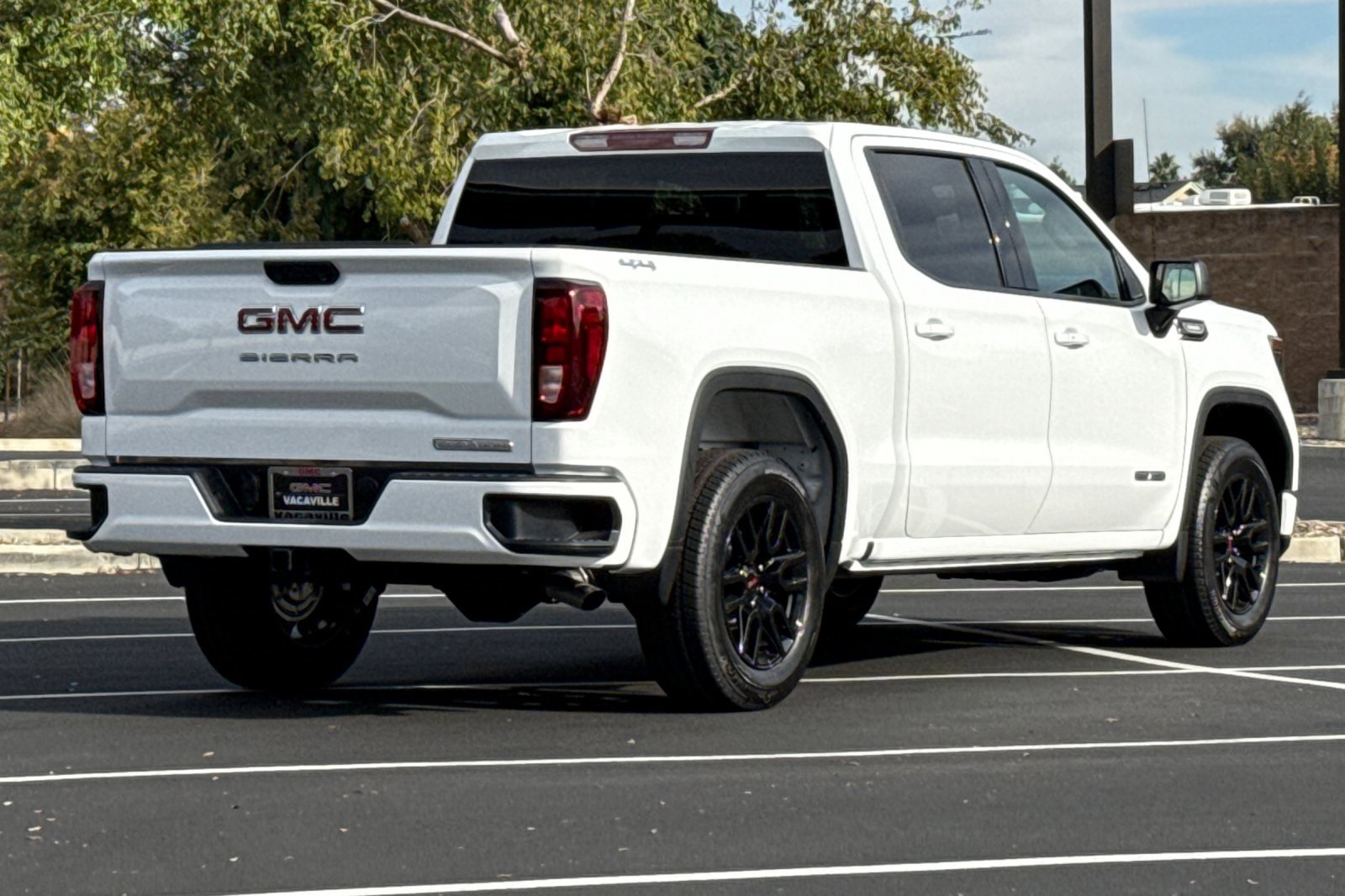 New 2026 GMC Sierra 1500 Elevation image 5