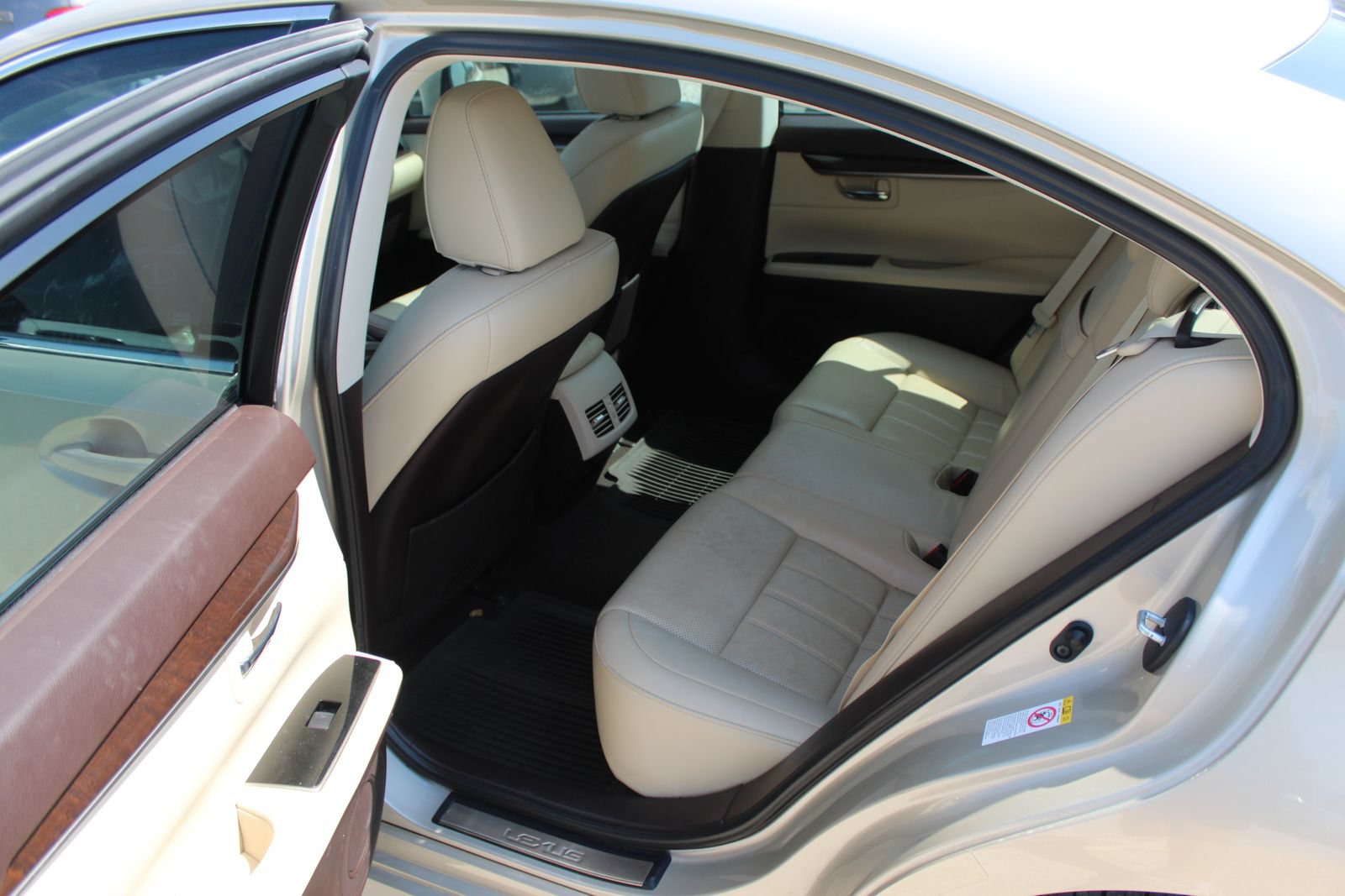 Used 2017 Lexus ES 350 FWD image 16