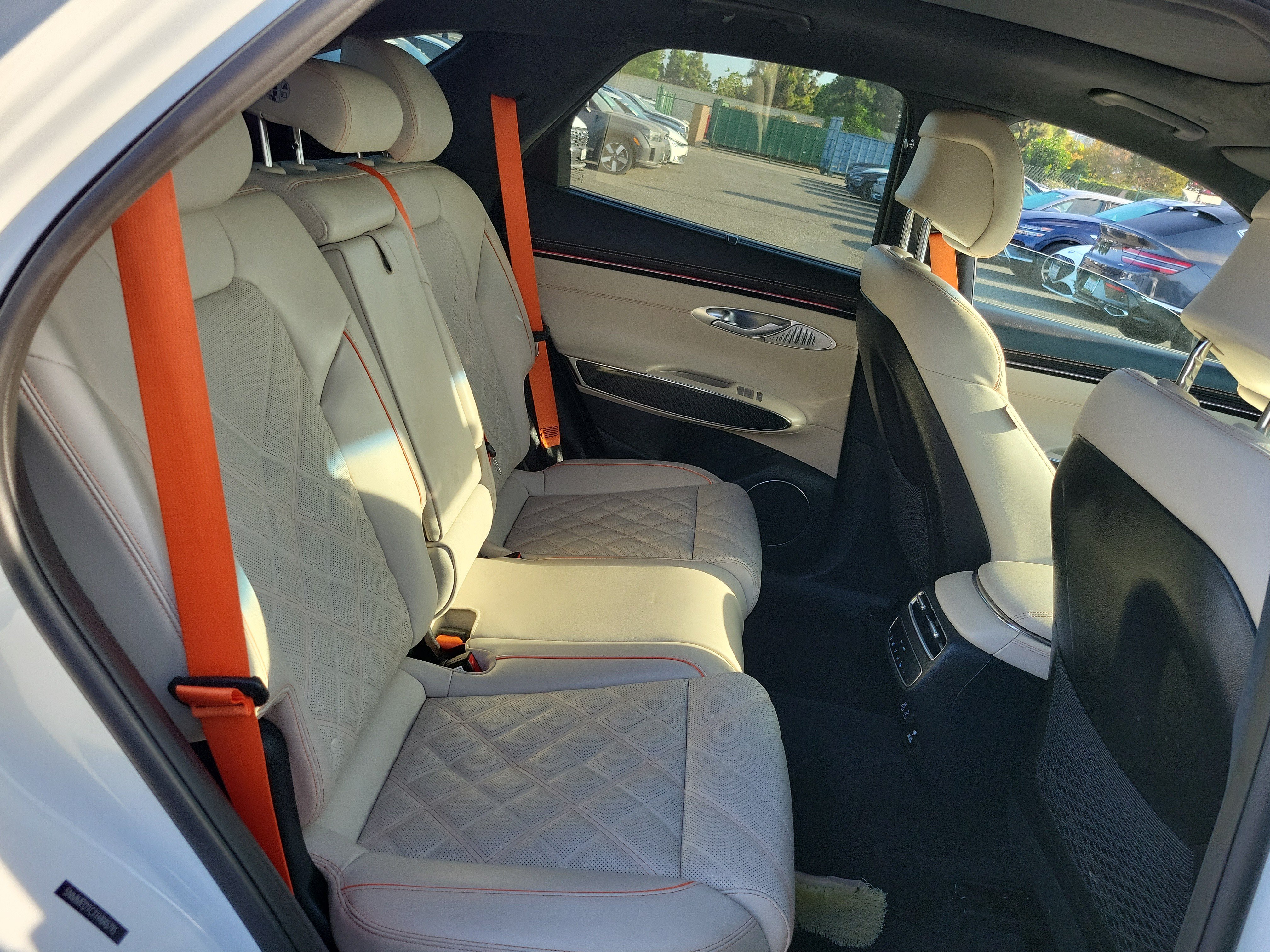 Certified 2026 Genesis GV70 3.5T Sport Prestige AWD/4WD image 23