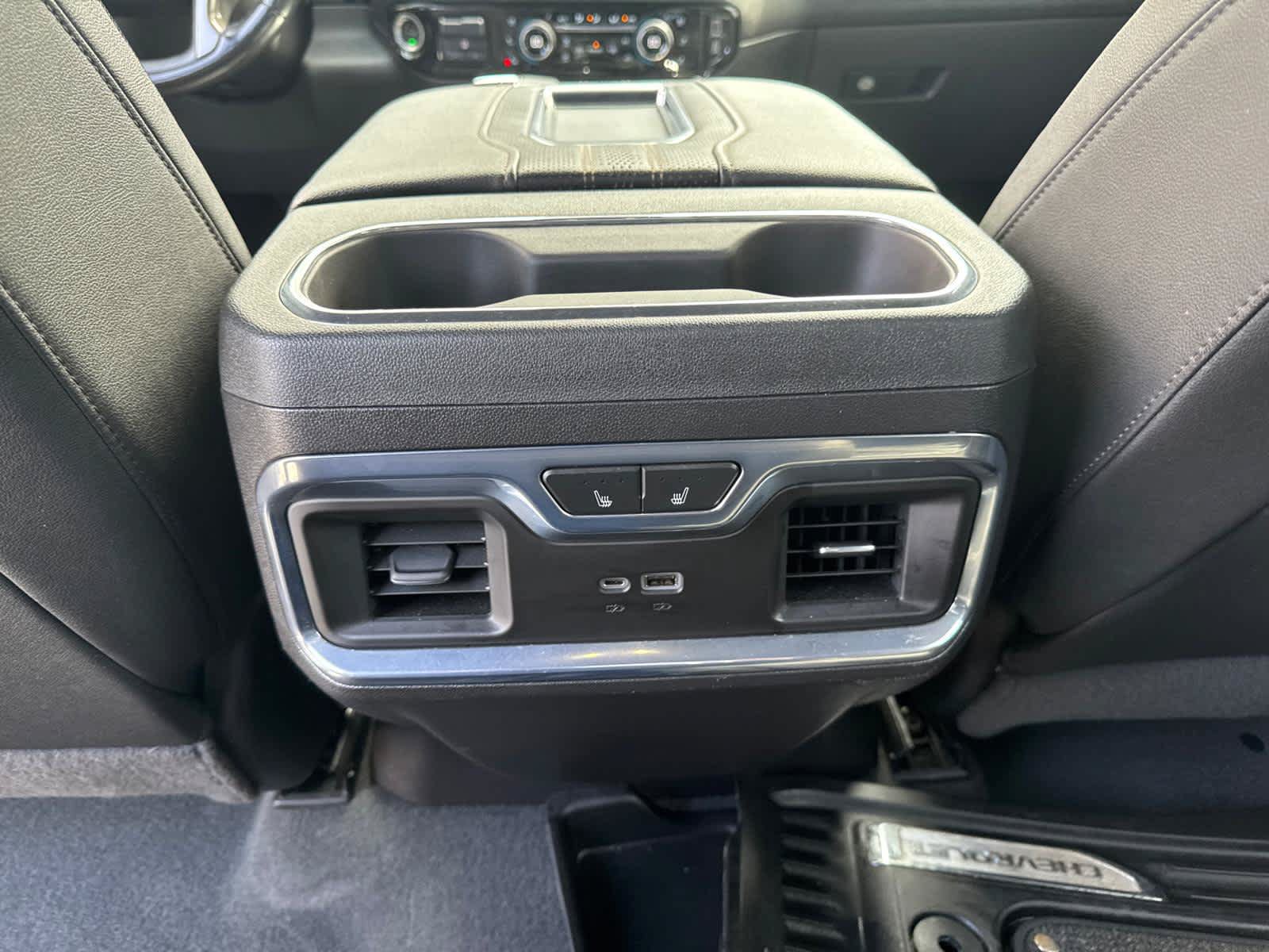 Used 2022 Chevrolet Silverado 1500 High Country AWD/4WD image 30