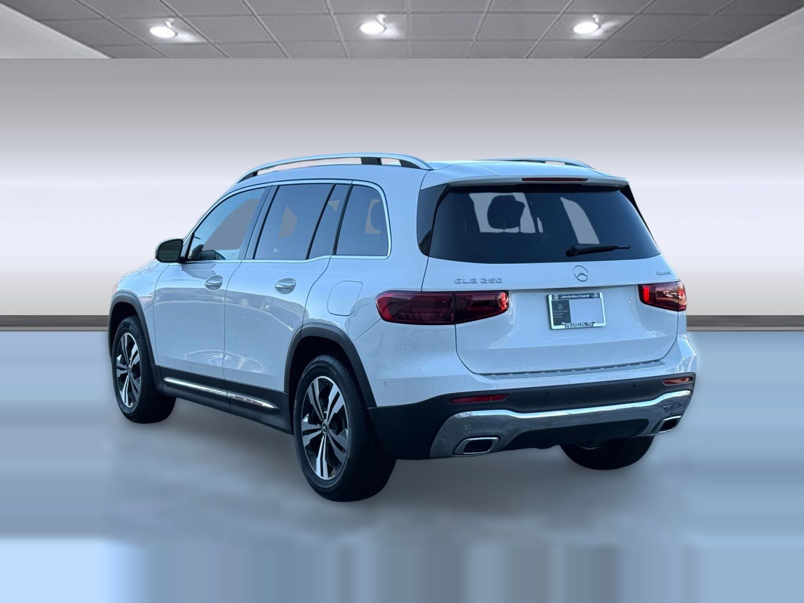 New 2026 Mercedes-Benz GLB 250 4MATIC image 3