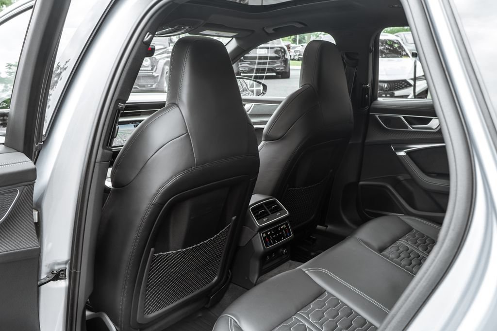 Used 2023 Audi RS 6 AWD/4WD image 29