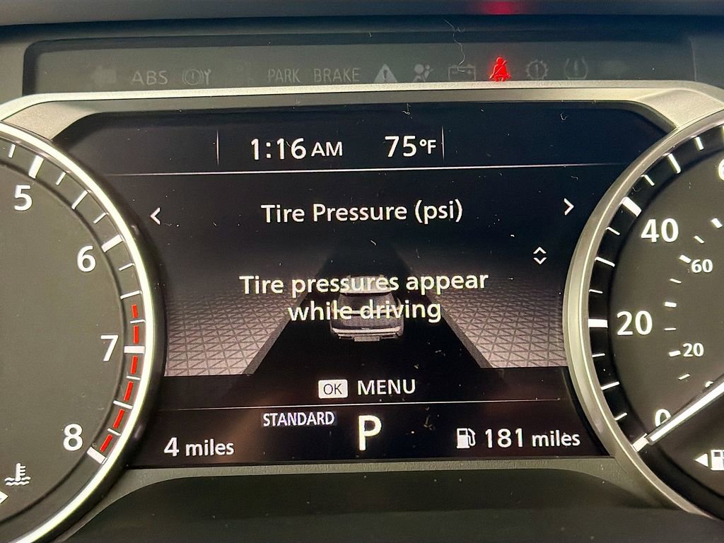 New 2025 Nissan Pathfinder SV image 12