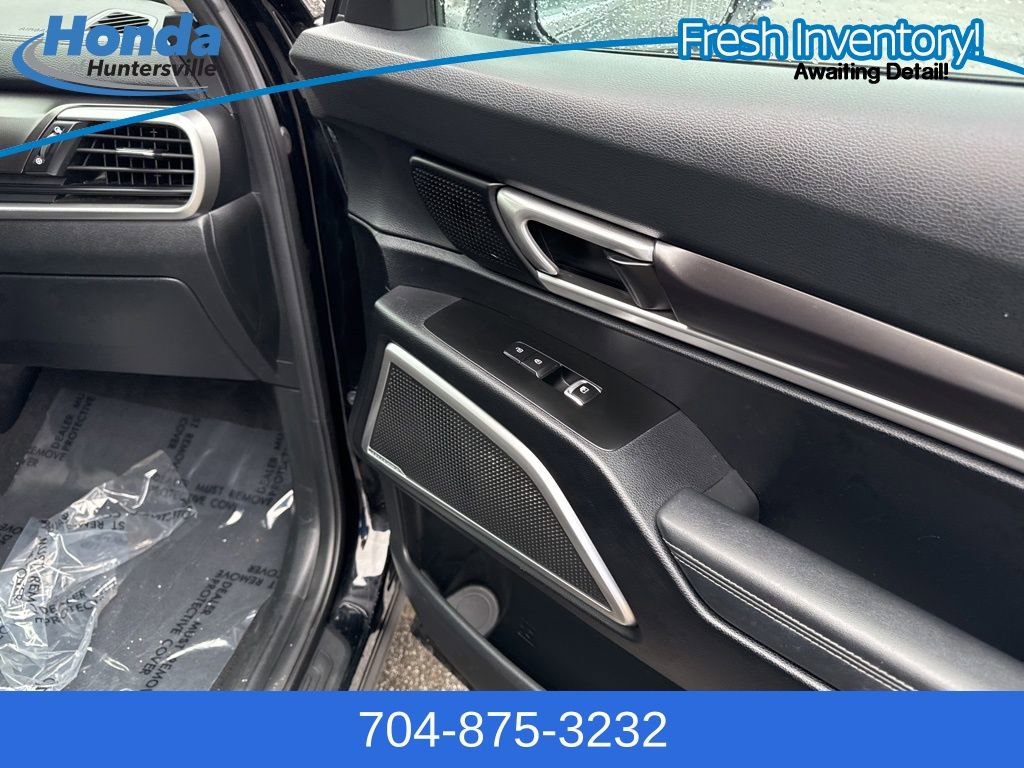 Used 2023 Kia Telluride S w/ S Sunroof Package image 18