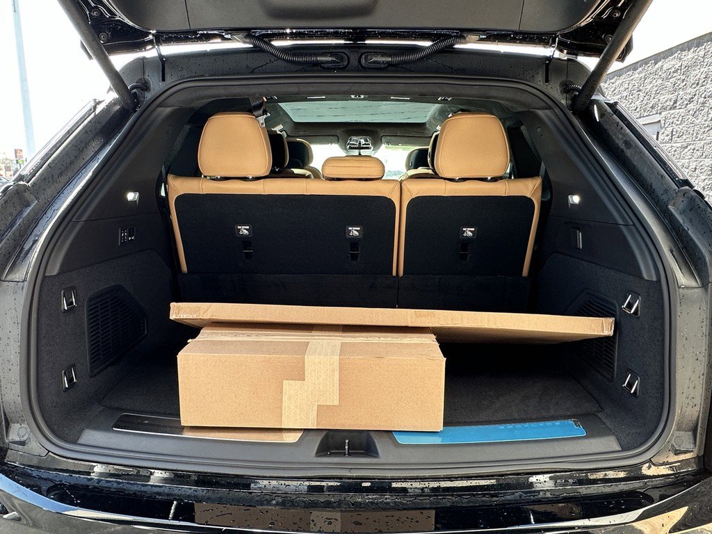 New 2025 Cadillac Escalade IQ Sport 2 image 4