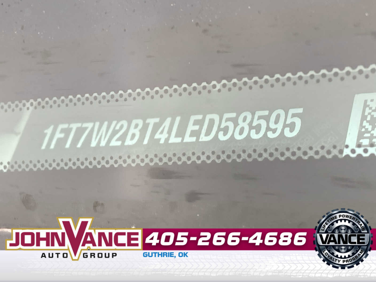 Used 2020 Ford F250 Limited w/ FX4 Off-Road Package AWD/4WD image 12