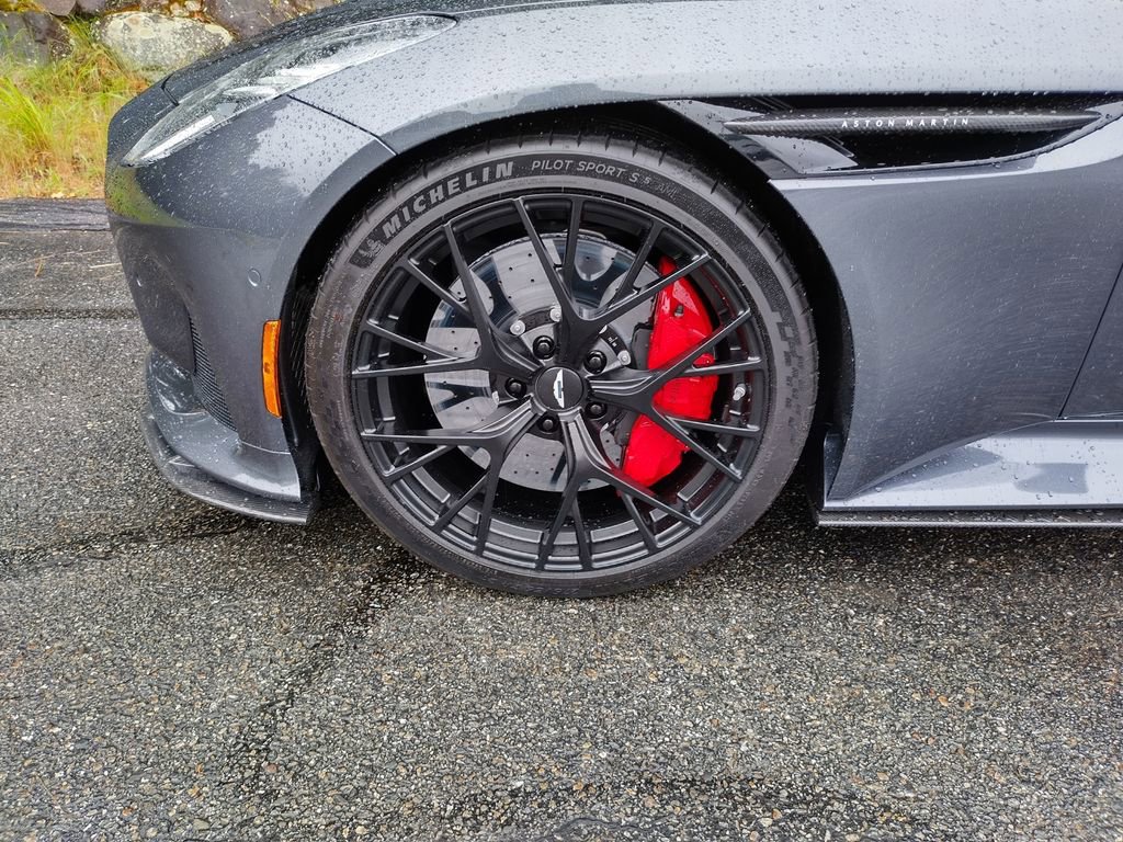 Used 2024 Aston Martin DB12 Coupe image 7