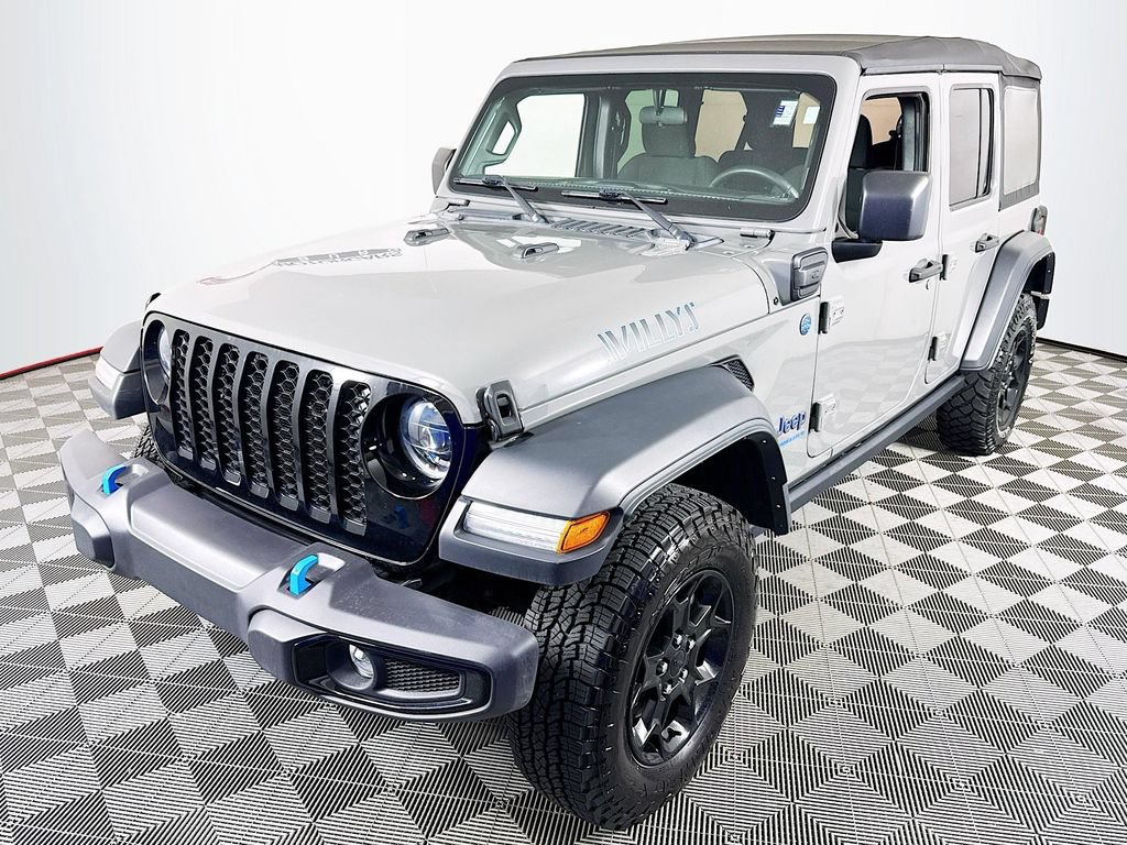 Used 2023 Jeep Wrangler Unlimited AWD/4WD image 3