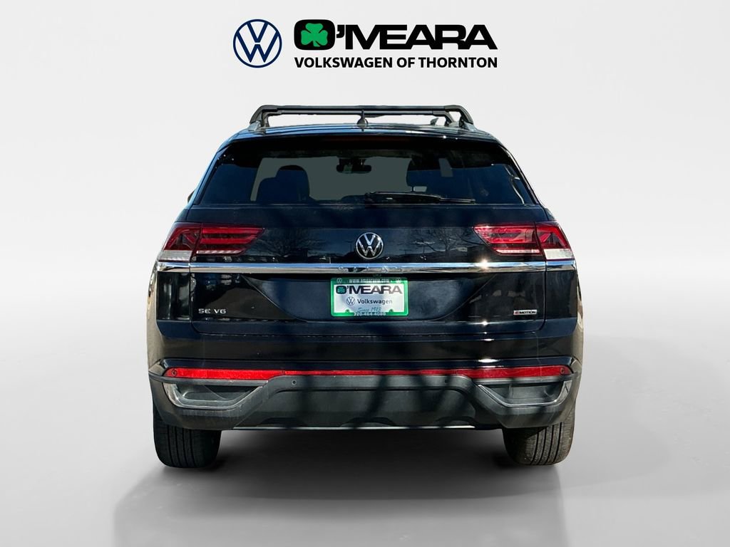 Used 2022 Volkswagen Atlas Cross Sport SE w/ Panoramic Sunroof Package image 4