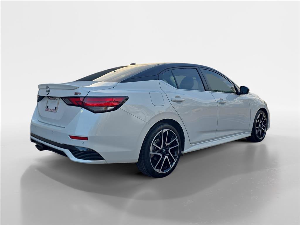 Used 2024 Nissan Sentra SR w/ SR Premium Package image 6