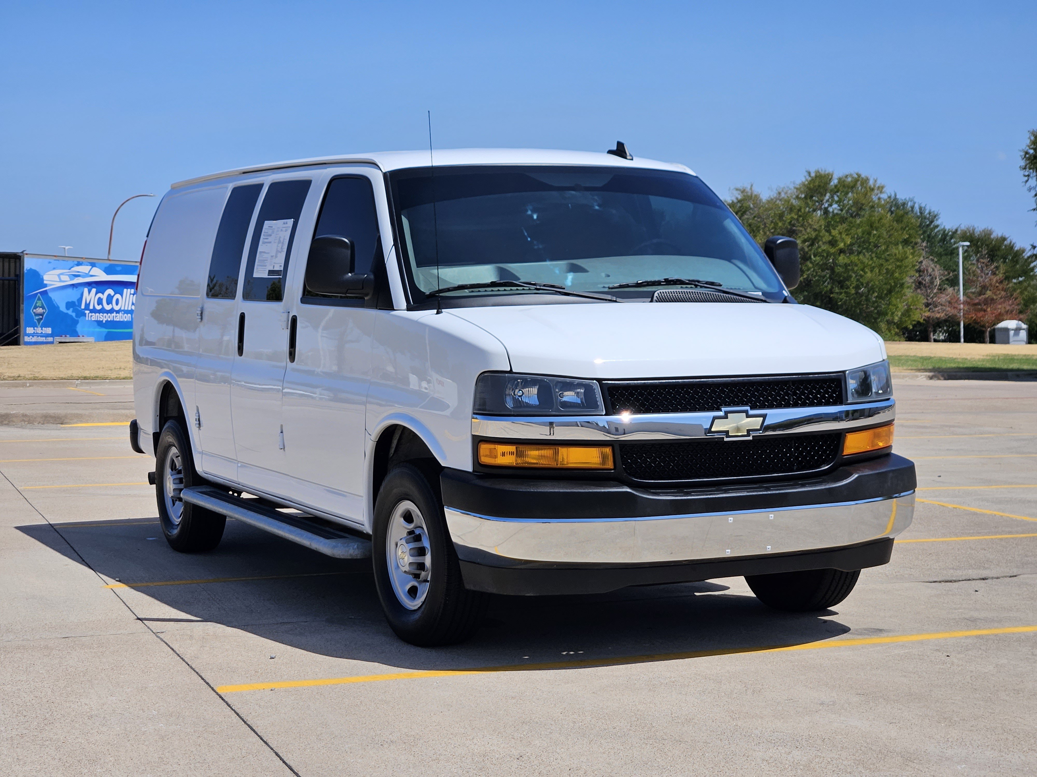 Used 2024 Chevrolet Express 2500 w/ Driver Convenience Package RWD image 2
