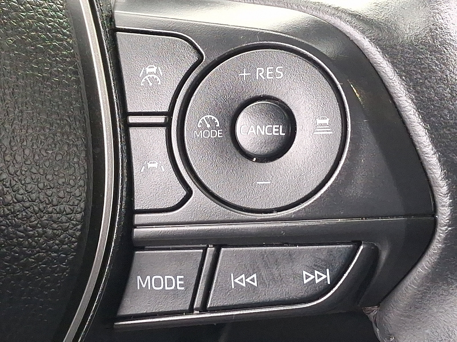 Certified 2024 Toyota Corolla SE image 22