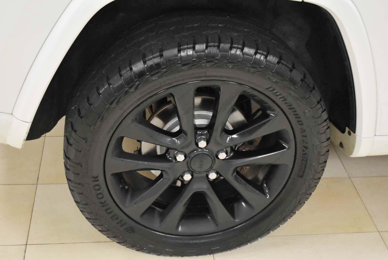 Used 2019 Jeep Grand Cherokee Altitude AWD/4WD image 40