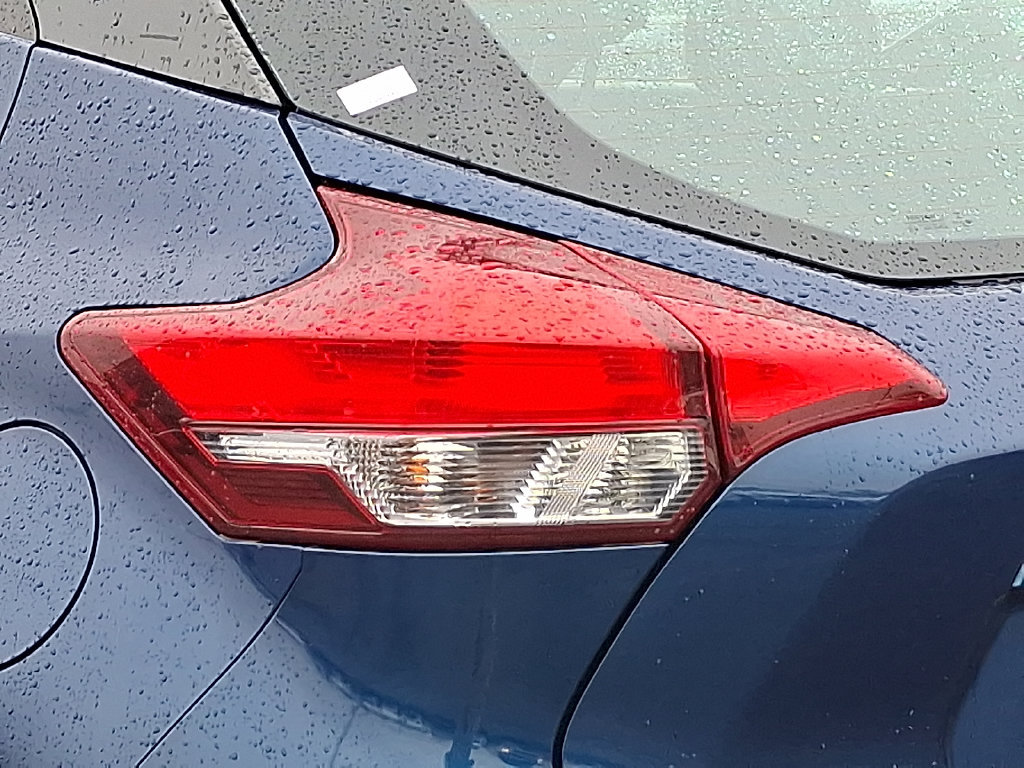 Used 2019 Nissan Kicks SV w/ Exterior Package FWD image 10