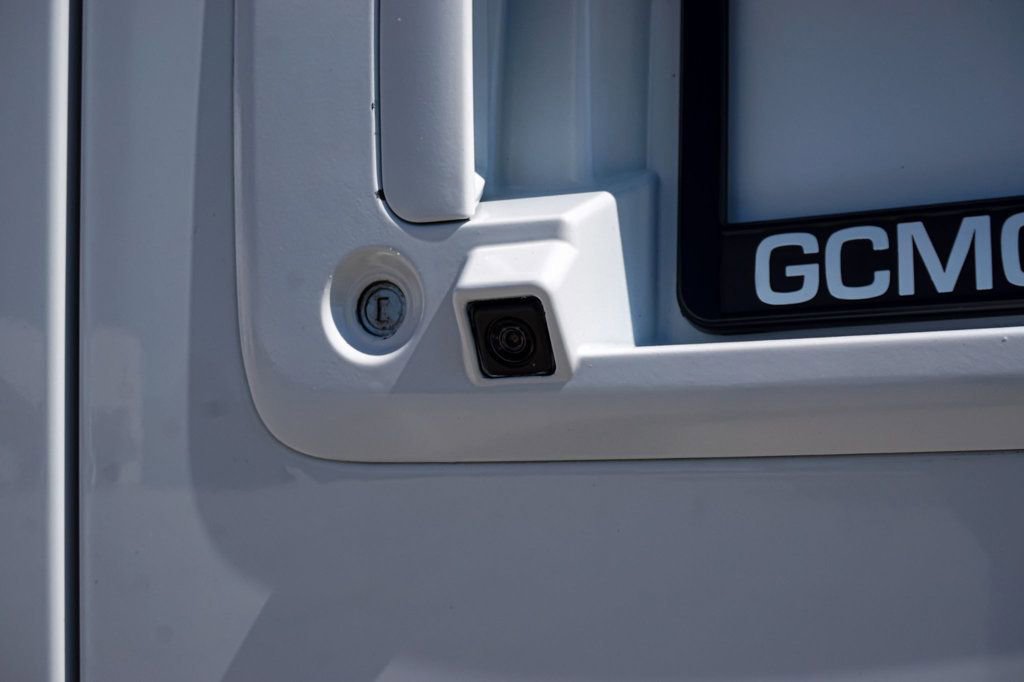 Used 2023 GMC Savana 2500 Extended image 60