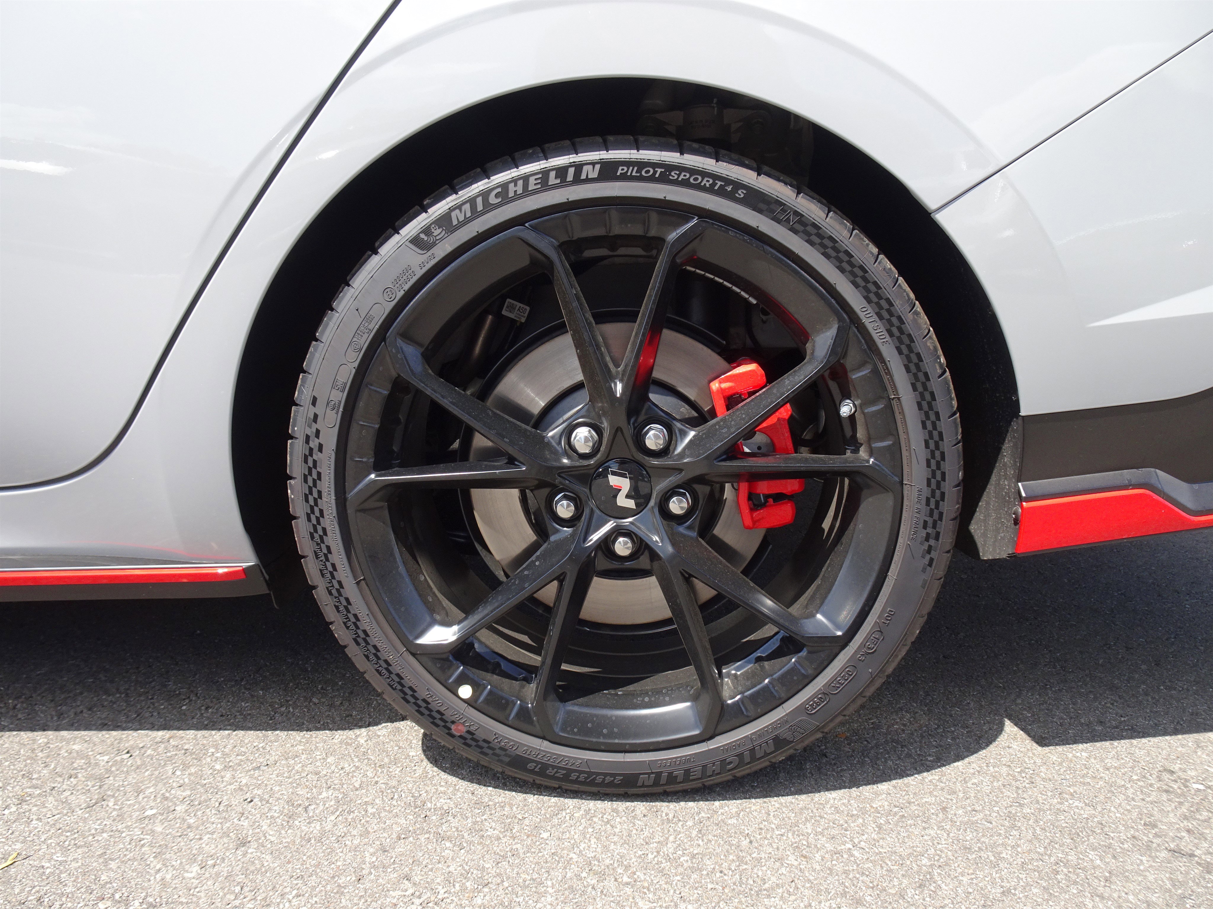 New 2025 Hyundai Elantra N image 19