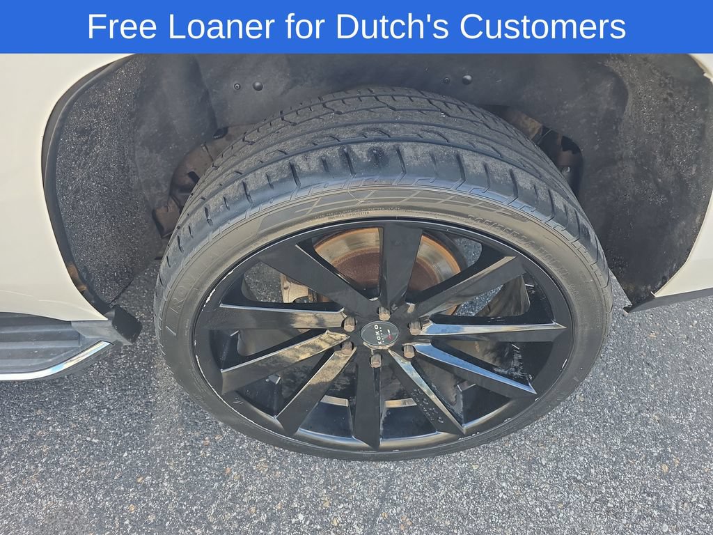 Used 2016 Cadillac Escalade Luxury AWD/4WD image 11