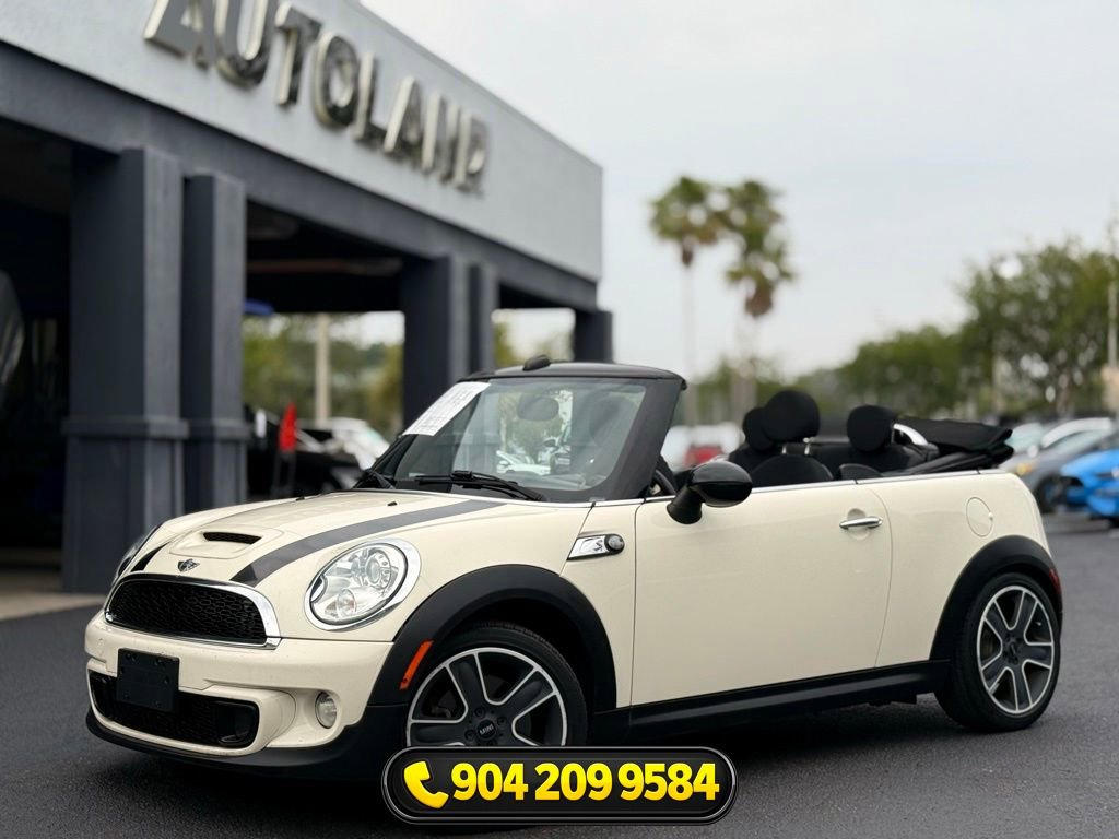 Used 2014 MINI Cooper S FWD image 2