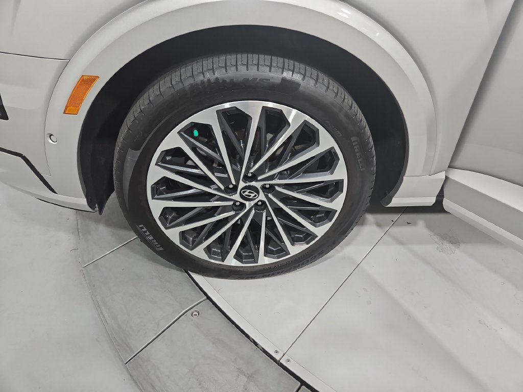 Certified 2026 Hyundai Palisade Calligraphy AWD/4WD image 29