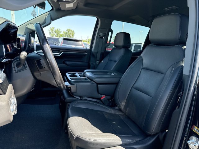 Used 2022 GMC Sierra 1500 SLT w/ Max Trailering Package AWD/4WD image 11