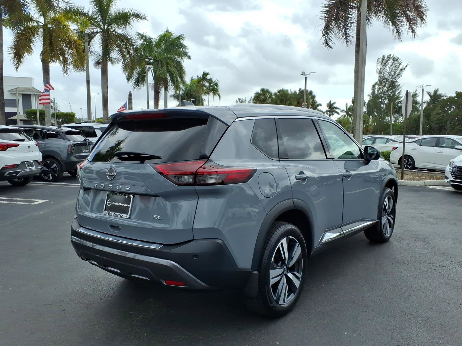 Certified 2023 Nissan Rogue SL image 7