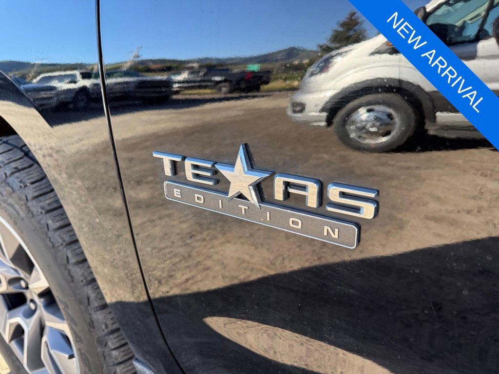 Used 2020 Chevrolet Silverado 1500 LT w/ Texas Edition RWD image 9