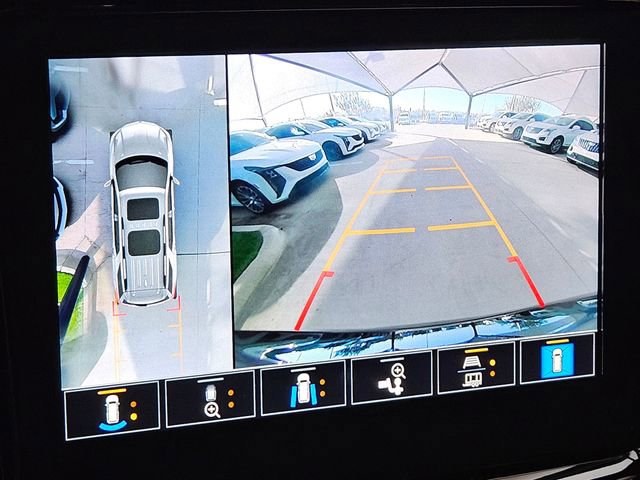 Used 2023 Chevrolet Traverse Premier w/ Redline Edition image 20