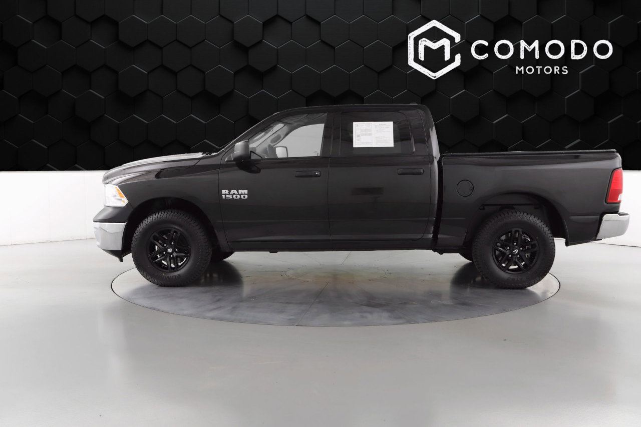 Used 2017 RAM 1500 ST w/ SXT Appearance Group image 6