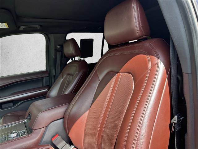 Used 2022 Ford Expedition Limited AWD/4WD image 10