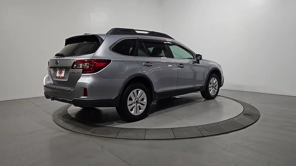 Used 2015 Subaru Outback 2.5i Premium AWD/4WD image 5